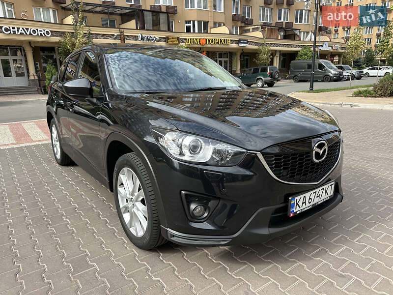Позашляховик / Кросовер Mazda CX-5 2012 в 