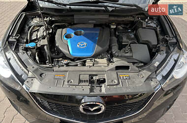 Позашляховик / Кросовер Mazda CX-5 2012 в 