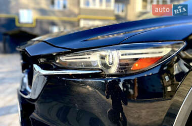 Позашляховик / Кросовер Mazda CX-5 2018 в 