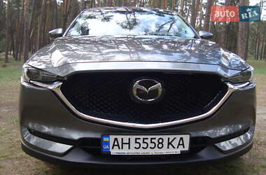 Позашляховик / Кросовер Mazda CX-5 2020 в 