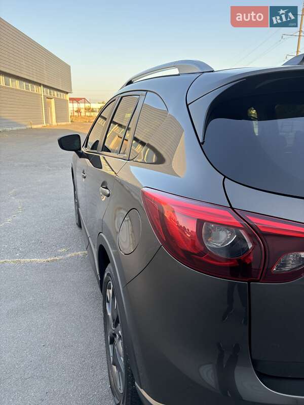 Позашляховик / Кросовер Mazda CX-5 2016 в Дніпрі