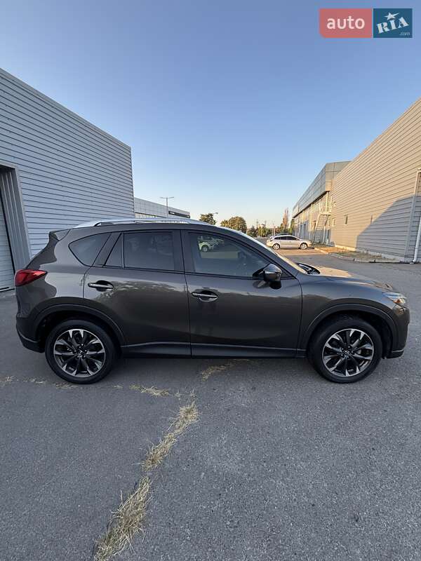 Позашляховик / Кросовер Mazda CX-5 2016 в Дніпрі