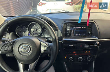 Позашляховик / Кросовер Mazda CX-5 2014 в 