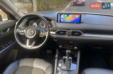 Позашляховик / Кросовер Mazda CX-5 2020 в 