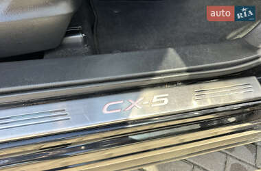 Позашляховик / Кросовер Mazda CX-5 2013 в 