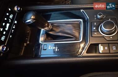 Позашляховик / Кросовер Mazda CX-5 2018 в 