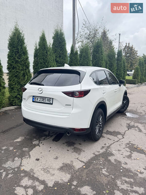 Внедорожник / Кроссовер Mazda CX-5 2018 в Емильчине