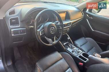 Позашляховик / Кросовер Mazda CX-5 2016 в 