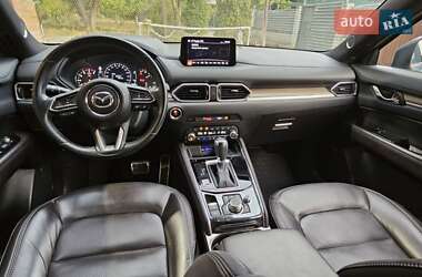 Позашляховик / Кросовер Mazda CX-5 2020 в 