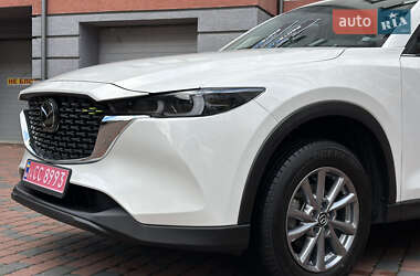 Внедорожник / Кроссовер Mazda CX-5 2024 в 