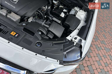 Внедорожник / Кроссовер Mazda CX-5 2024 в 