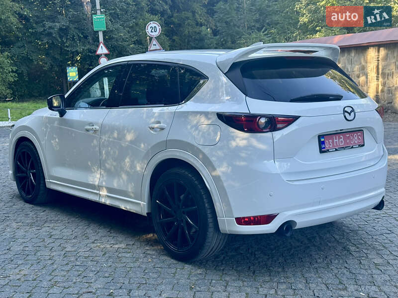 Внедорожник / Кроссовер Mazda CX-5 2018 в Черновцах