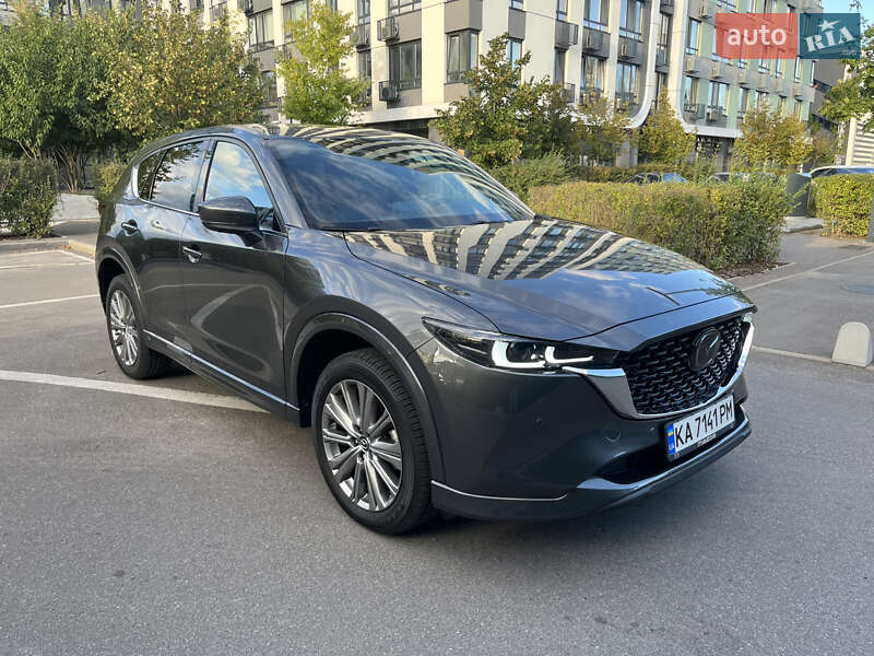 Внедорожник / Кроссовер Mazda CX-5 2023 в 