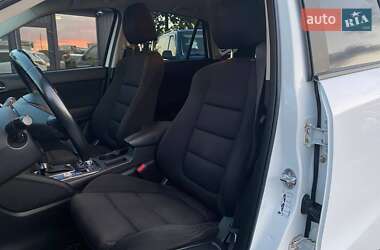 Позашляховик / Кросовер Mazda CX-5 2015 в 