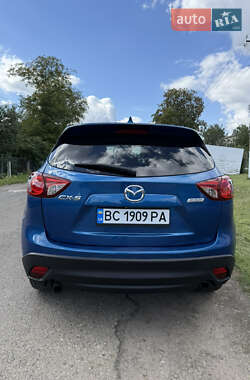 Позашляховик / Кросовер Mazda CX-5 2012 в 
