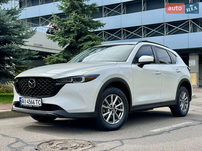Внедорожник / Кроссовер Mazda CX-5 2023 в 
