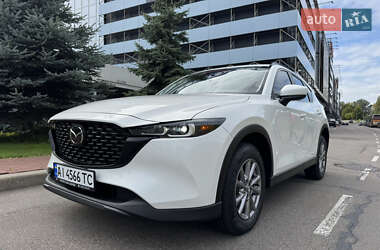 Внедорожник / Кроссовер Mazda CX-5 2023 в 