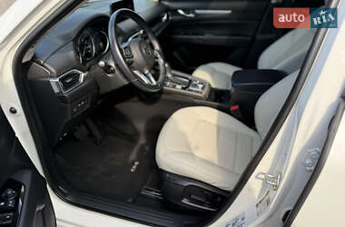 Внедорожник / Кроссовер Mazda CX-5 2023 в 