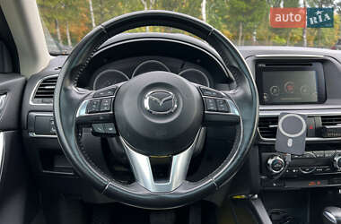 Позашляховик / Кросовер Mazda CX-5 2016 в 