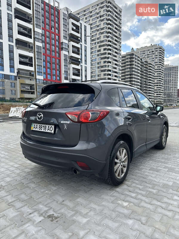 Позашляховик / Кросовер Mazda CX-5 2016 в Києві