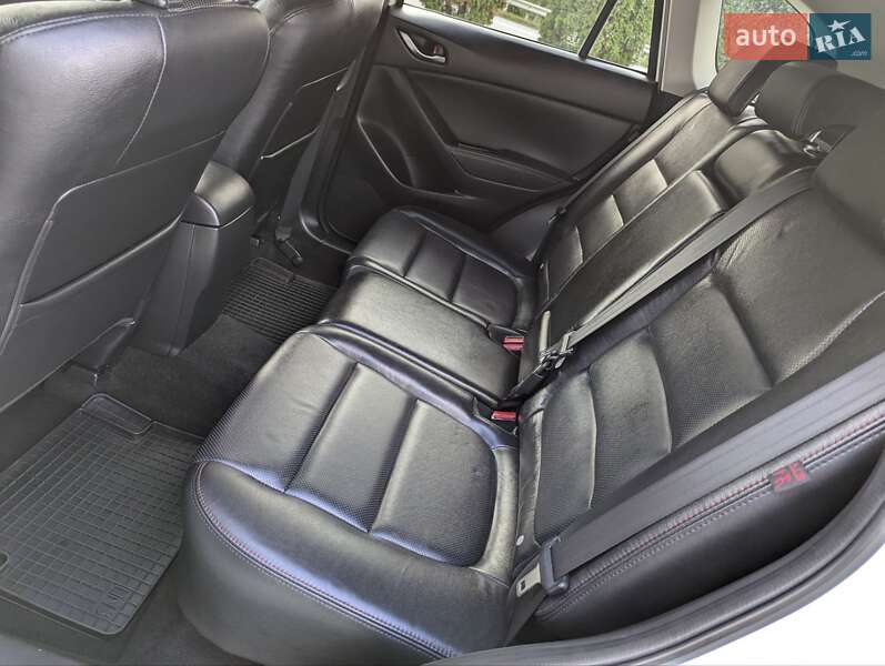 Позашляховик / Кросовер Mazda CX-5 2014 в Дубні