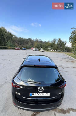 Внедорожник / Кроссовер Mazda CX-5 2018 в 