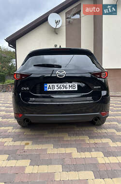 Позашляховик / Кросовер Mazda CX-5 2020 в 