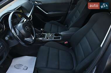 Позашляховик / Кросовер Mazda CX-5 2016 в 