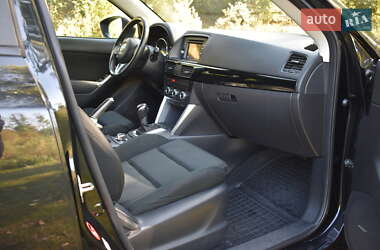 Позашляховик / Кросовер Mazda CX-5 2014 в 