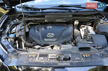 Позашляховик / Кросовер Mazda CX-5 2014 в 