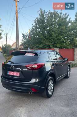 Позашляховик / Кросовер Mazda CX-5 2015 в 