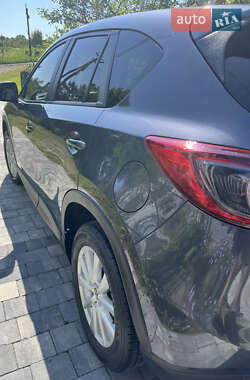 Позашляховик / Кросовер Mazda CX-5 2012 в 