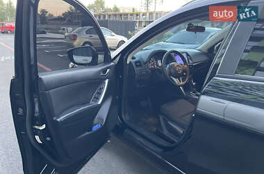 Позашляховик / Кросовер Mazda CX-5 2015 в 