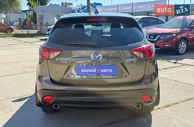 Позашляховик / Кросовер Mazda CX-5 2016 в 