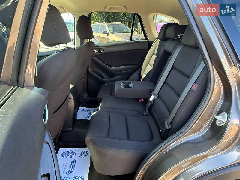 Внедорожник / Кроссовер Mazda CX-5 2016 в Киеве