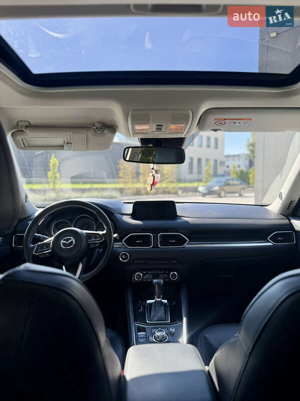 Позашляховик / Кросовер Mazda CX-5 2017 в Луцьку