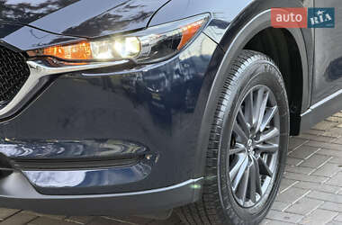 Позашляховик / Кросовер Mazda CX-5 2019 в 