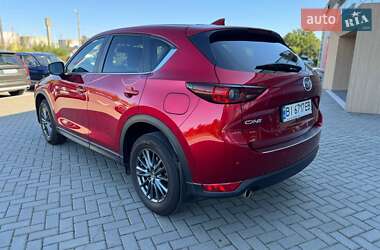 Позашляховик / Кросовер Mazda CX-5 2019 в 