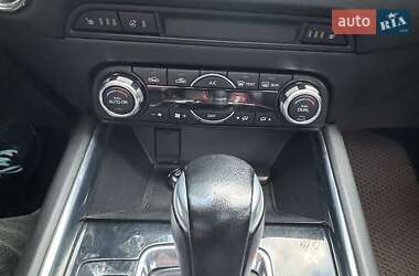 Позашляховик / Кросовер Mazda CX-5 2017 в 