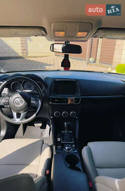 Позашляховик / Кросовер Mazda CX-5 2015 в 