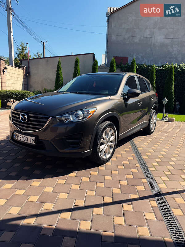 Позашляховик / Кросовер Mazda CX-5 2015 в 