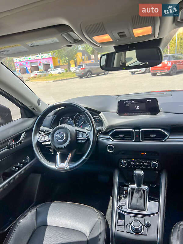 Позашляховик / Кросовер Mazda CX-5 2017 в Києві