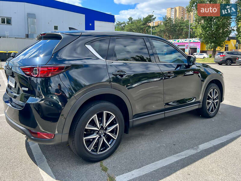 Позашляховик / Кросовер Mazda CX-5 2017 в Києві