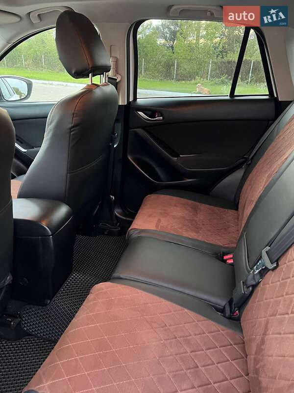 Внедорожник / Кроссовер Mazda CX-5 2012 в Черновцах