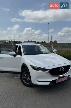 Позашляховик / Кросовер Mazda CX-5 2017 в 
