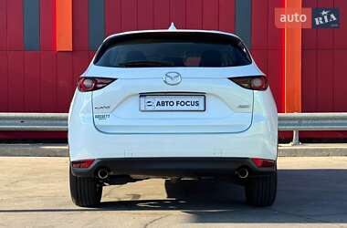 Позашляховик / Кросовер Mazda CX-5 2019 в 