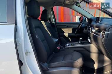 Позашляховик / Кросовер Mazda CX-5 2019 в 
