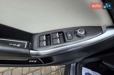Внедорожник / Кроссовер Mazda CX-5 2016 в 