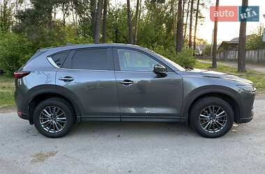 Позашляховик / Кросовер Mazda CX-5 2021 в 