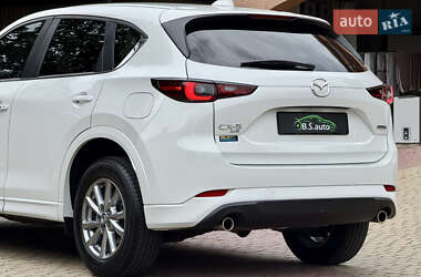 Внедорожник / Кроссовер Mazda CX-5 2023 в 